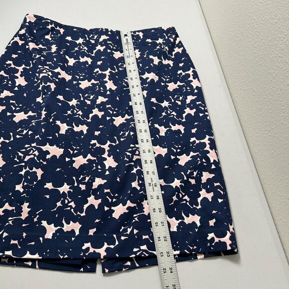 Talbots Pencil Skirt Womens Size 8 Navy Blue Pink Abstract Lined Stretch Office - Picture 10 of 10